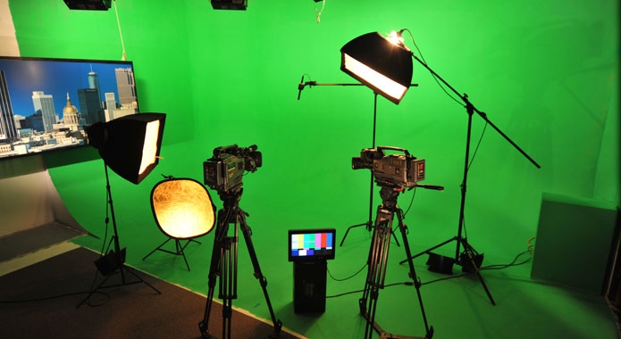 WebTV stüdyosu ekipmanları